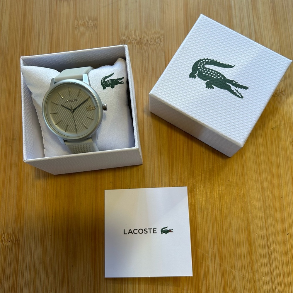 Lacoste Watch 42mm Silver Grey Face & Light Grey Silicone Band - Picture 6 of 6